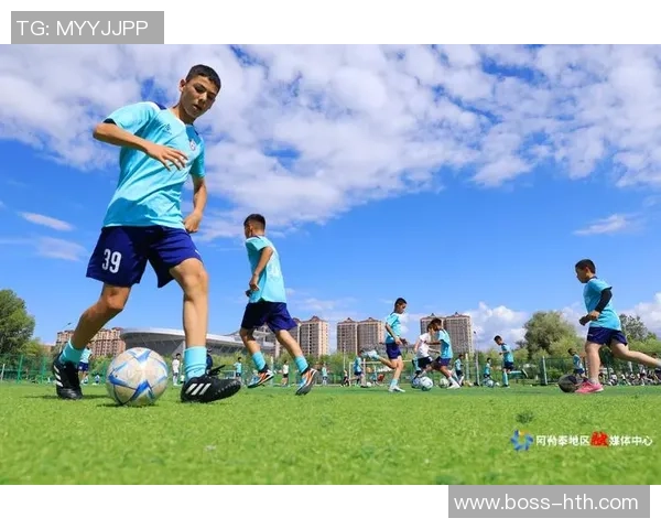意大利足球王子如何在绿茵场上书写传奇人生与辉煌成就 意大利足球王子如何在绿茵场上书写传奇人生与辉煌成就